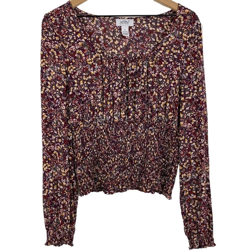 Just Polly Juniors Crop Top Size XL Purple Floral Print Smocked Long Sleeve